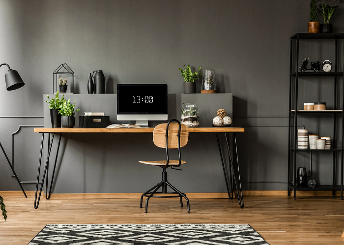 Biurko industrialne – funkcjonalność i styl w jednym