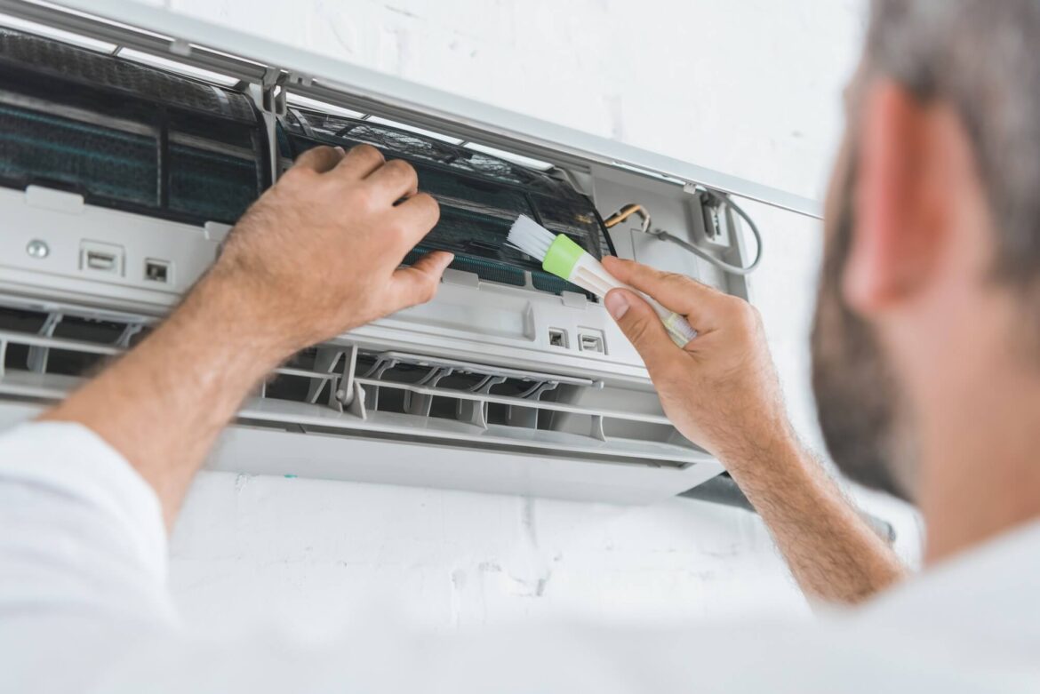 Klimatyzacja w salonie – jak wybrać idealne miejsce na montaż?